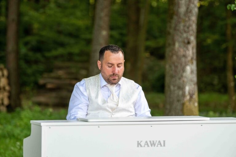kulcsarzsolt_zongoramuvesz_0007